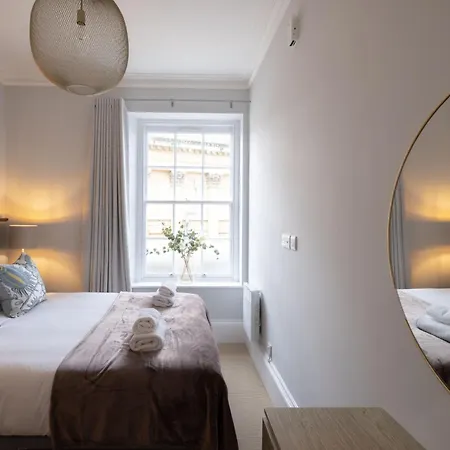 Redmayne House - Urban *