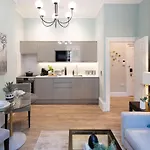 Redmayne House - Urban