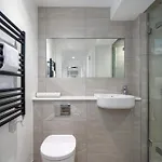 Redmayne House - Urban Апартаменты